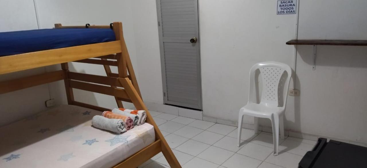 & Gomez Society San Andrés