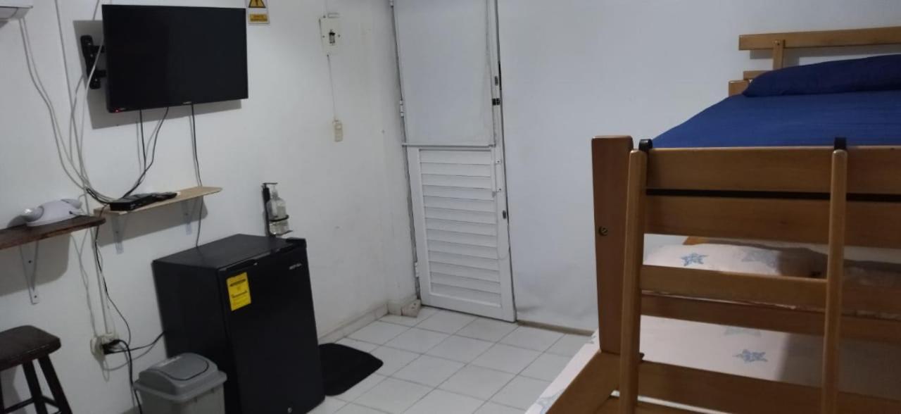 & Gomez Society San Andrés